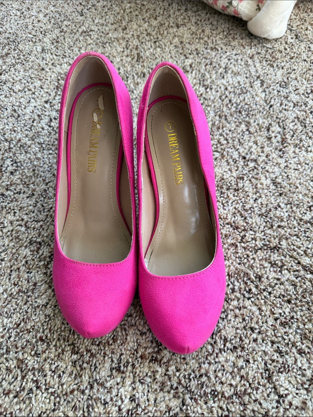 Dream Pairs Hot Pink Suede Round Toe Pumps